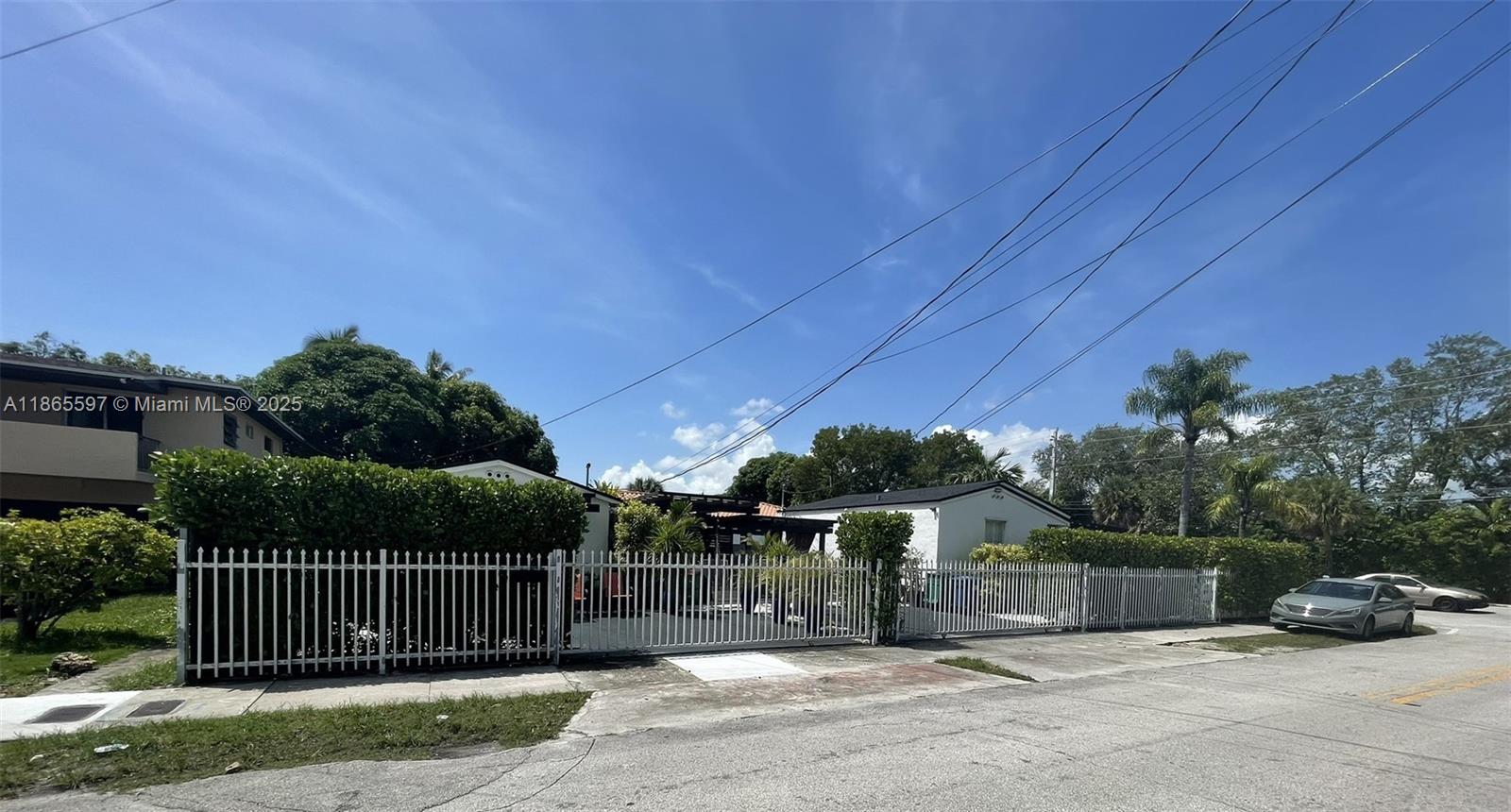Property photo # 4