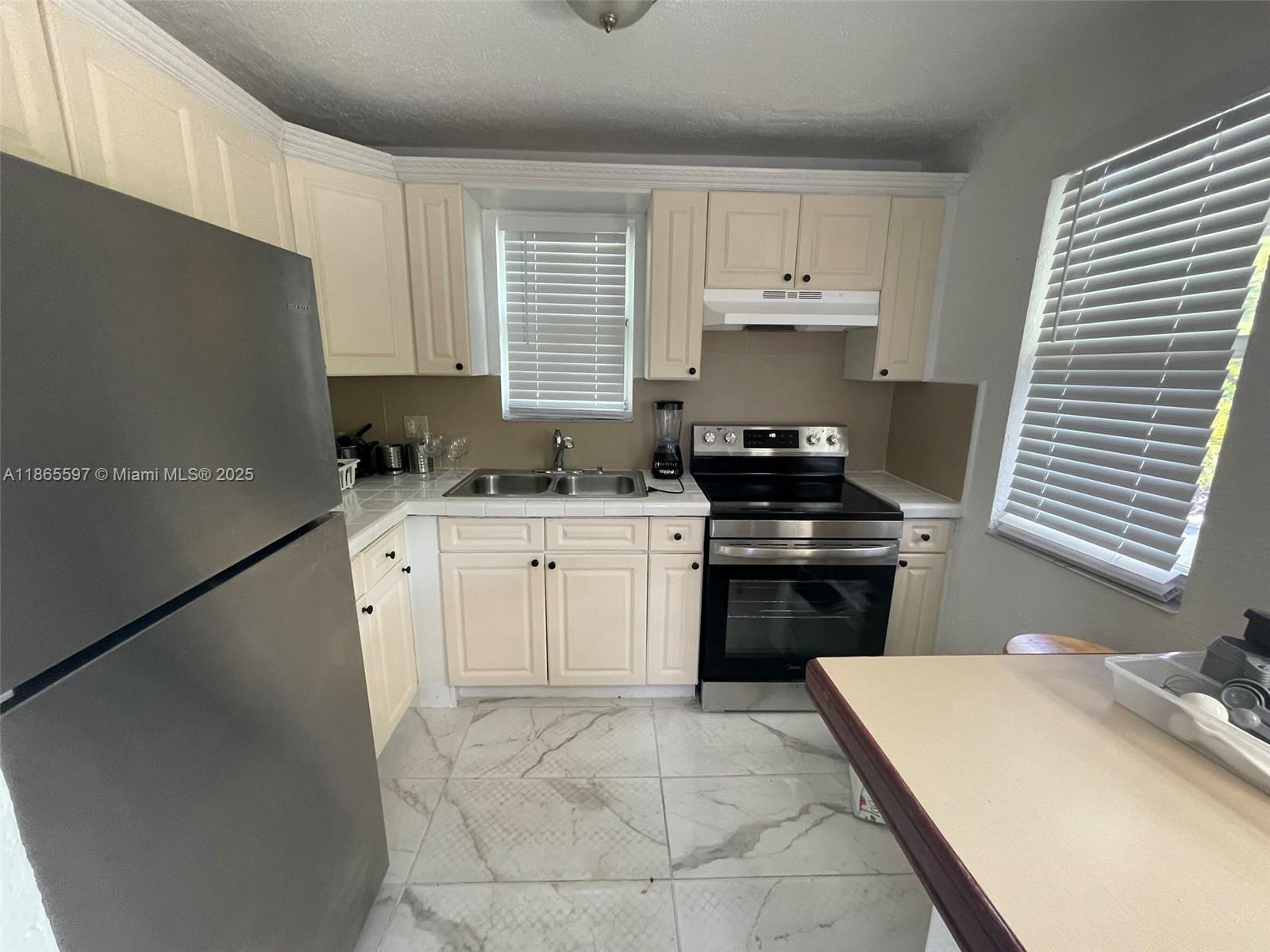Property photo # 8