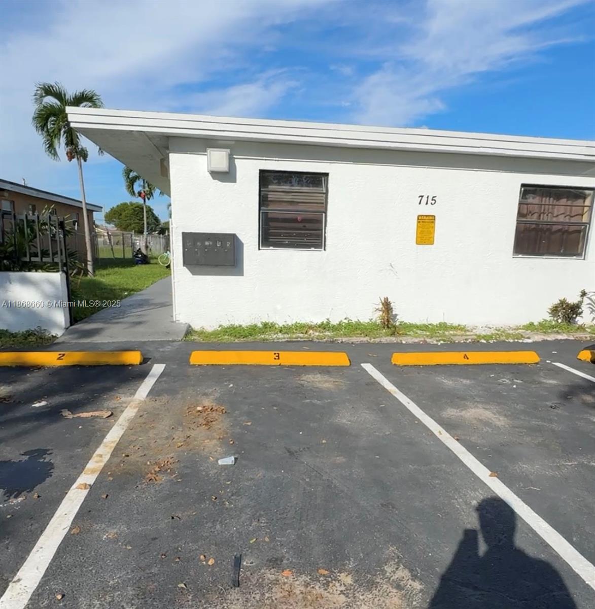 Property photo # 1