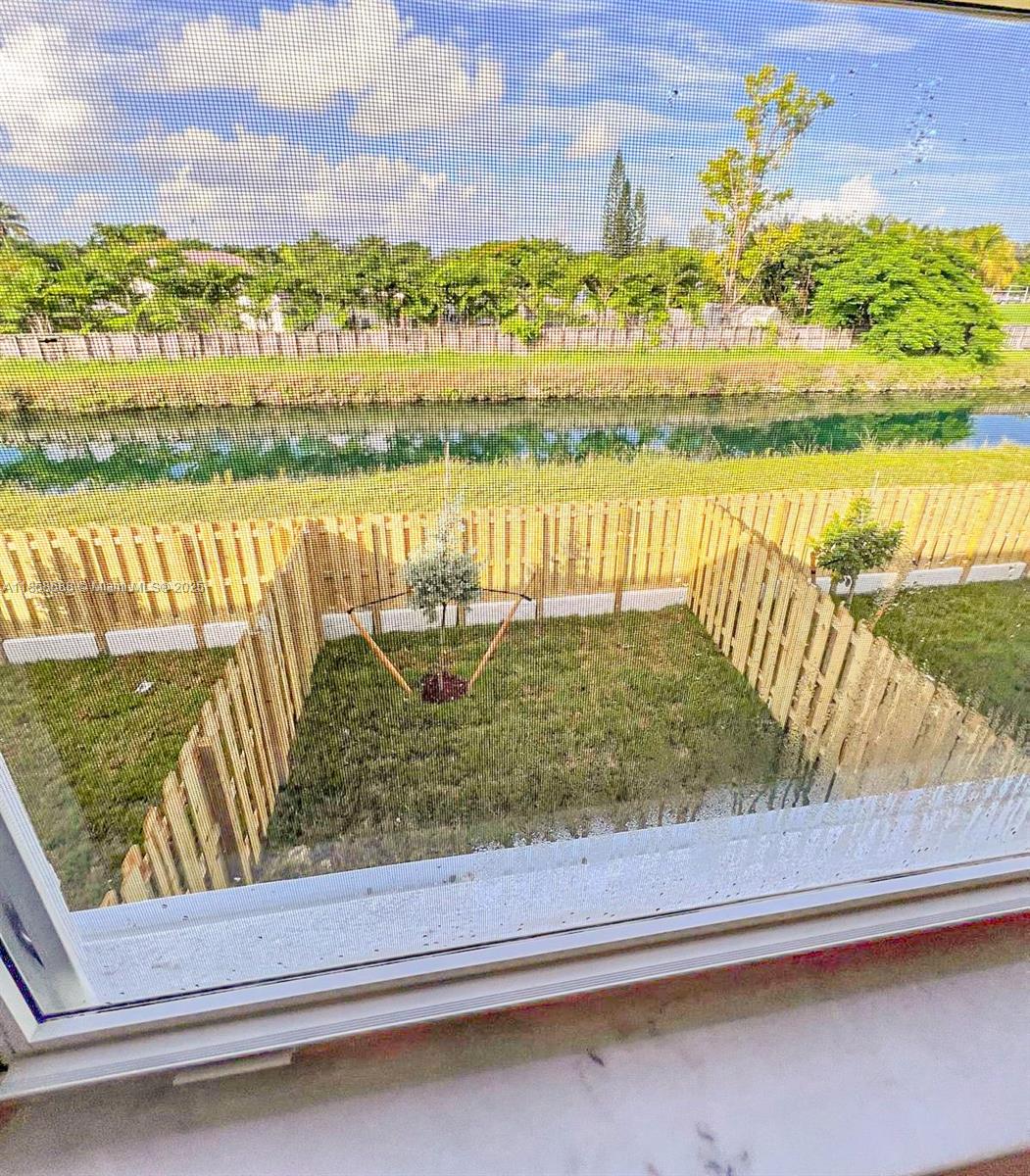 Property photo # 4