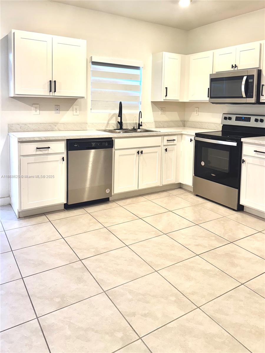 Property photo # 4