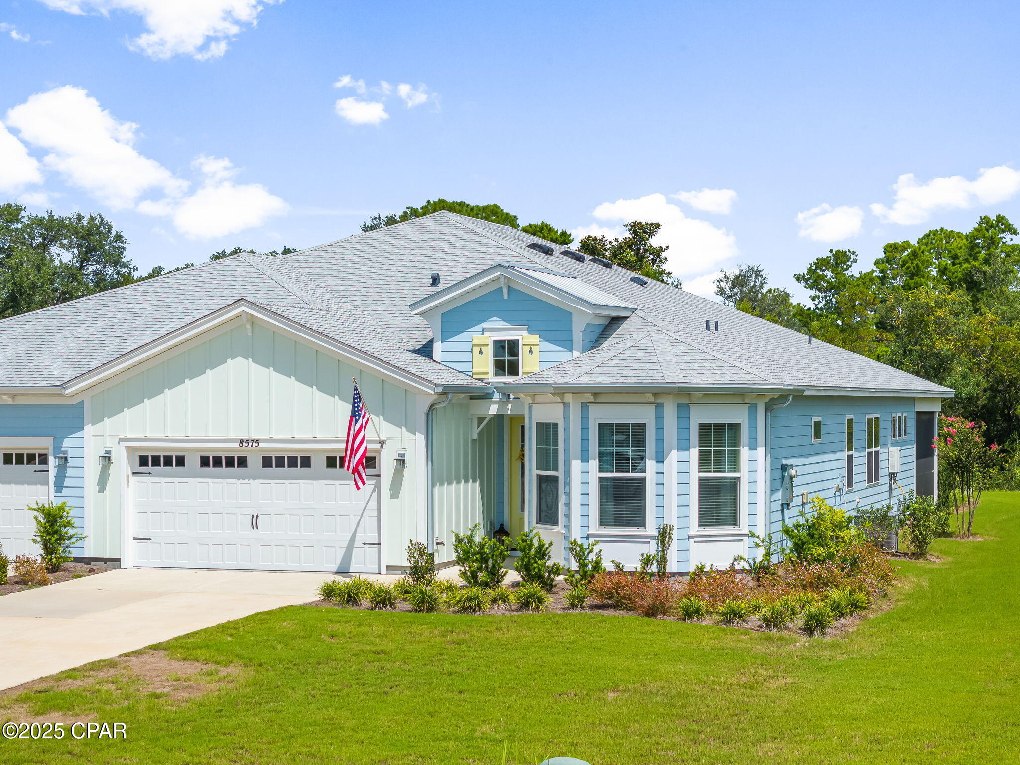 Image 2 For 8575 Island Breeze Avenue