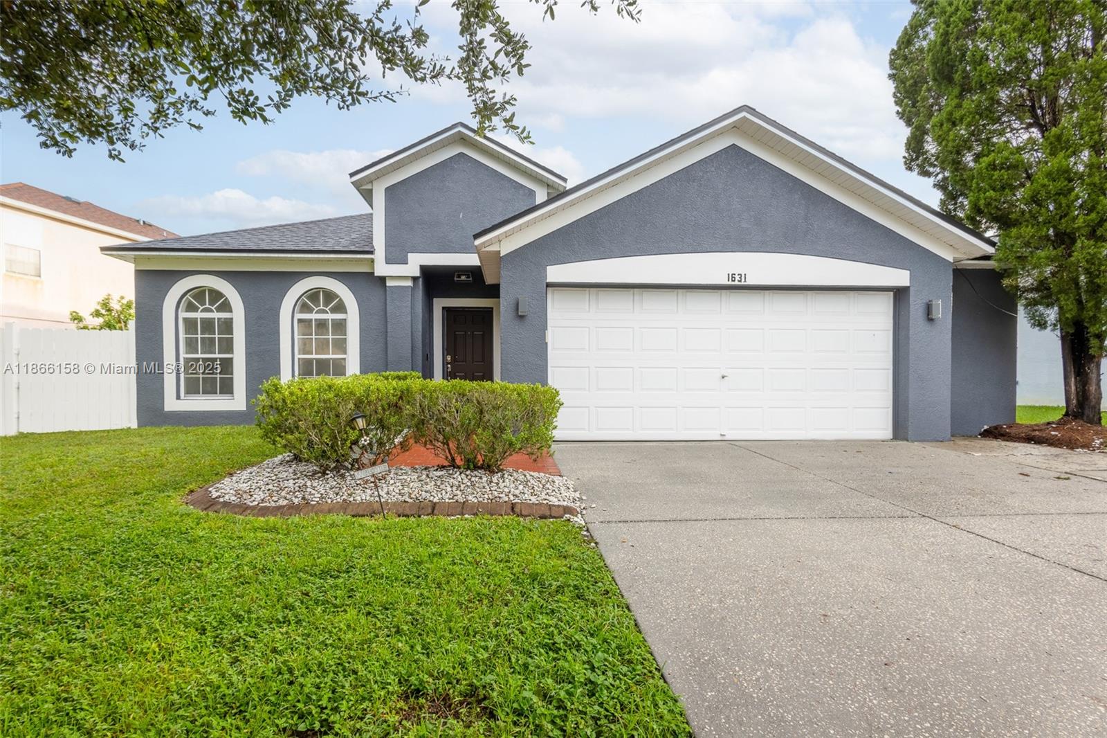Property photo # 0