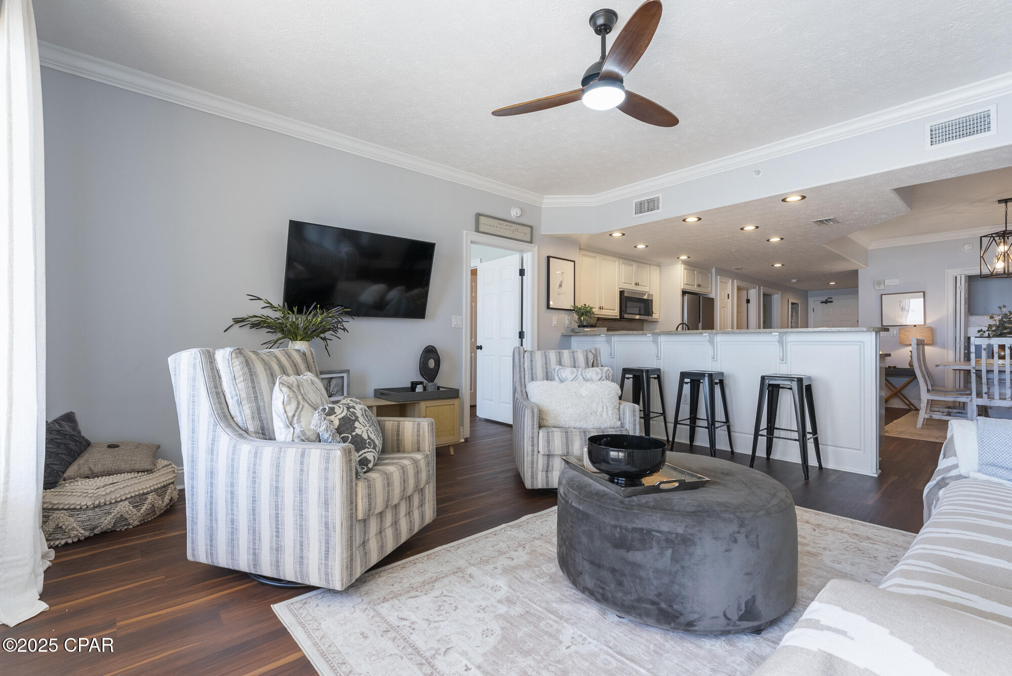 Image 15 For 5004 Thomas Drive 209