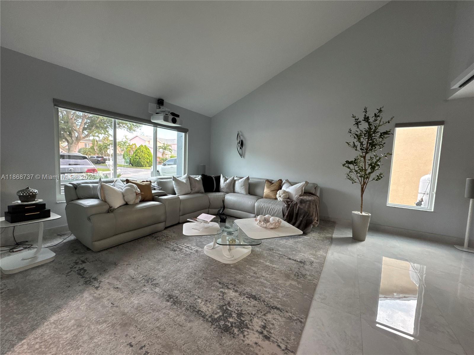 Property photo # 3