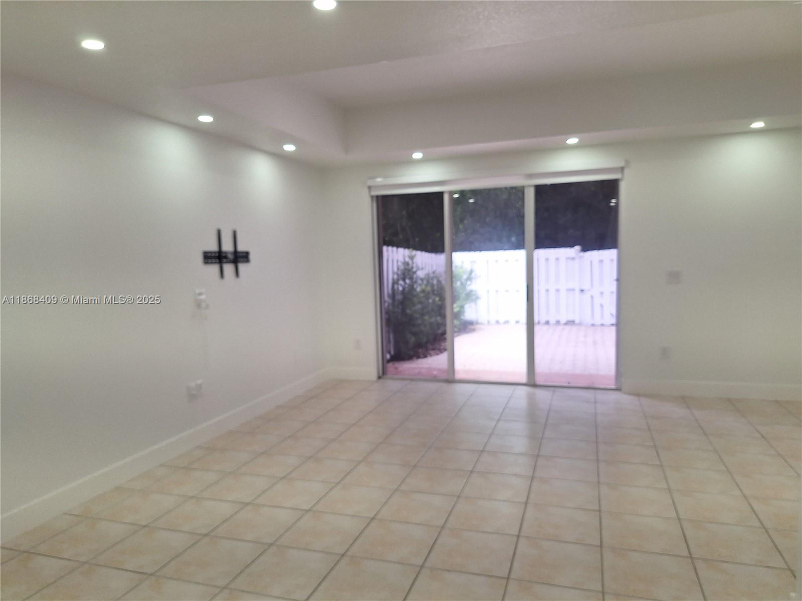 Property photo # 3