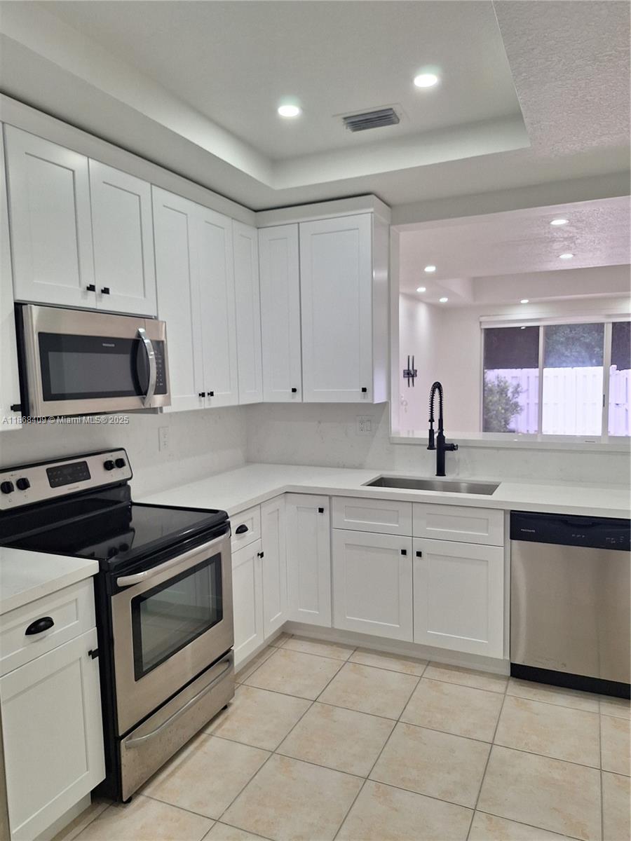 Property photo # 9