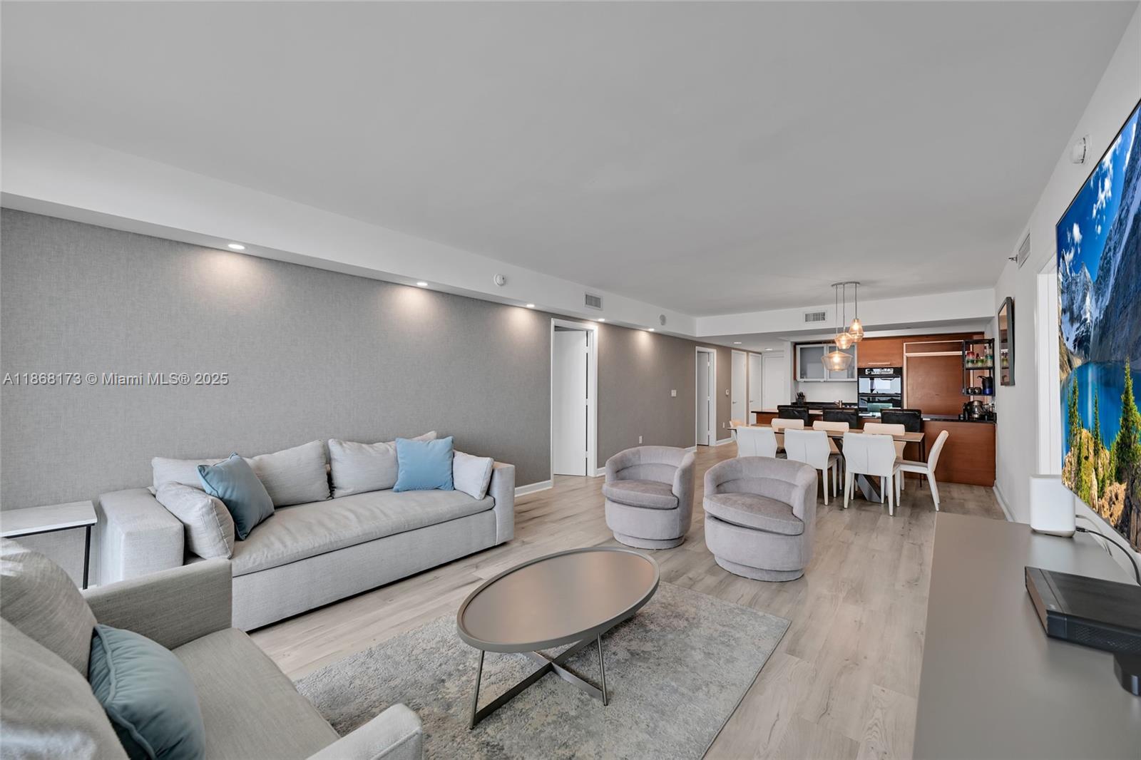 Property photo # 6
