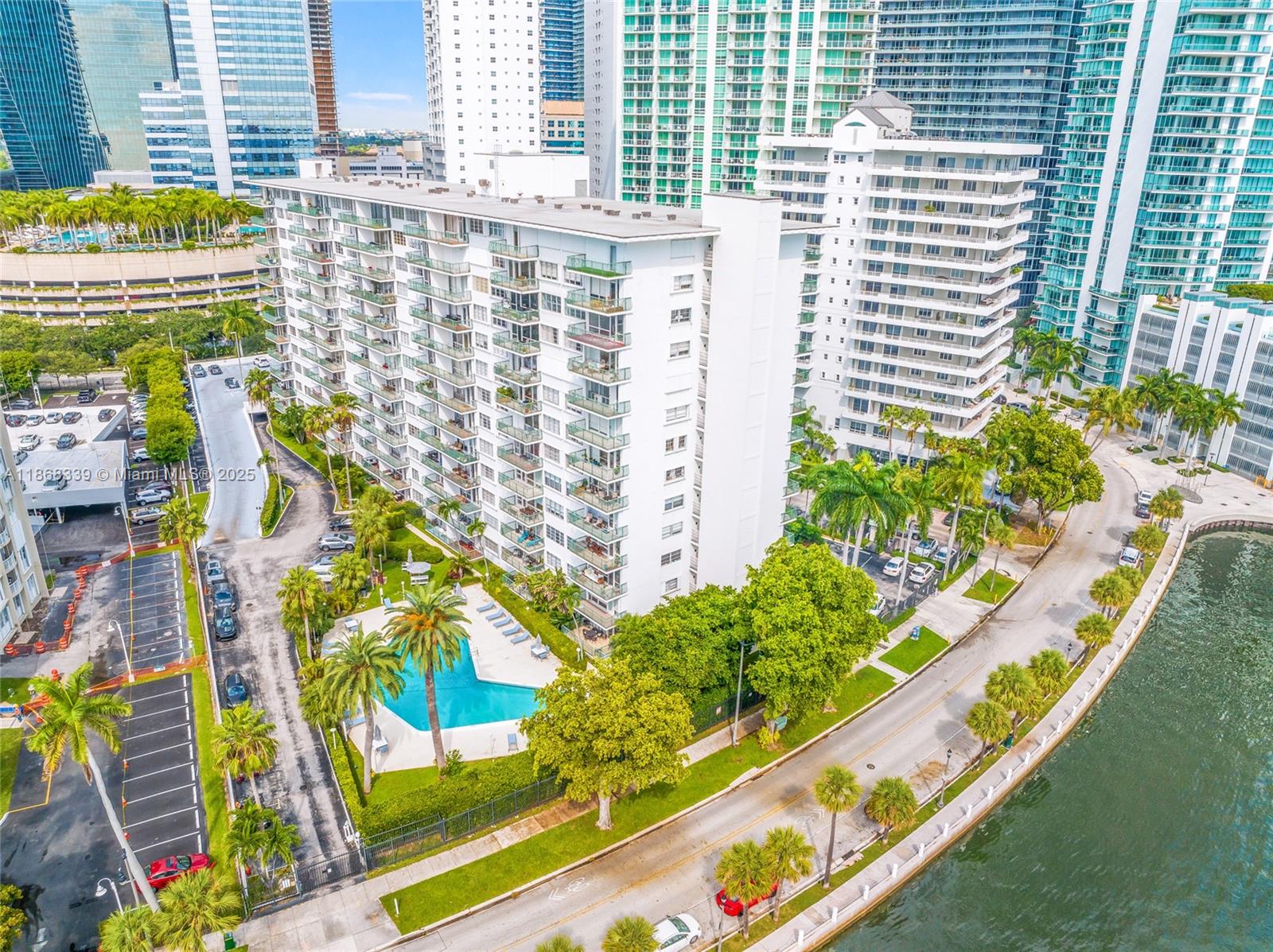 Brickell Bay Tower Condo
