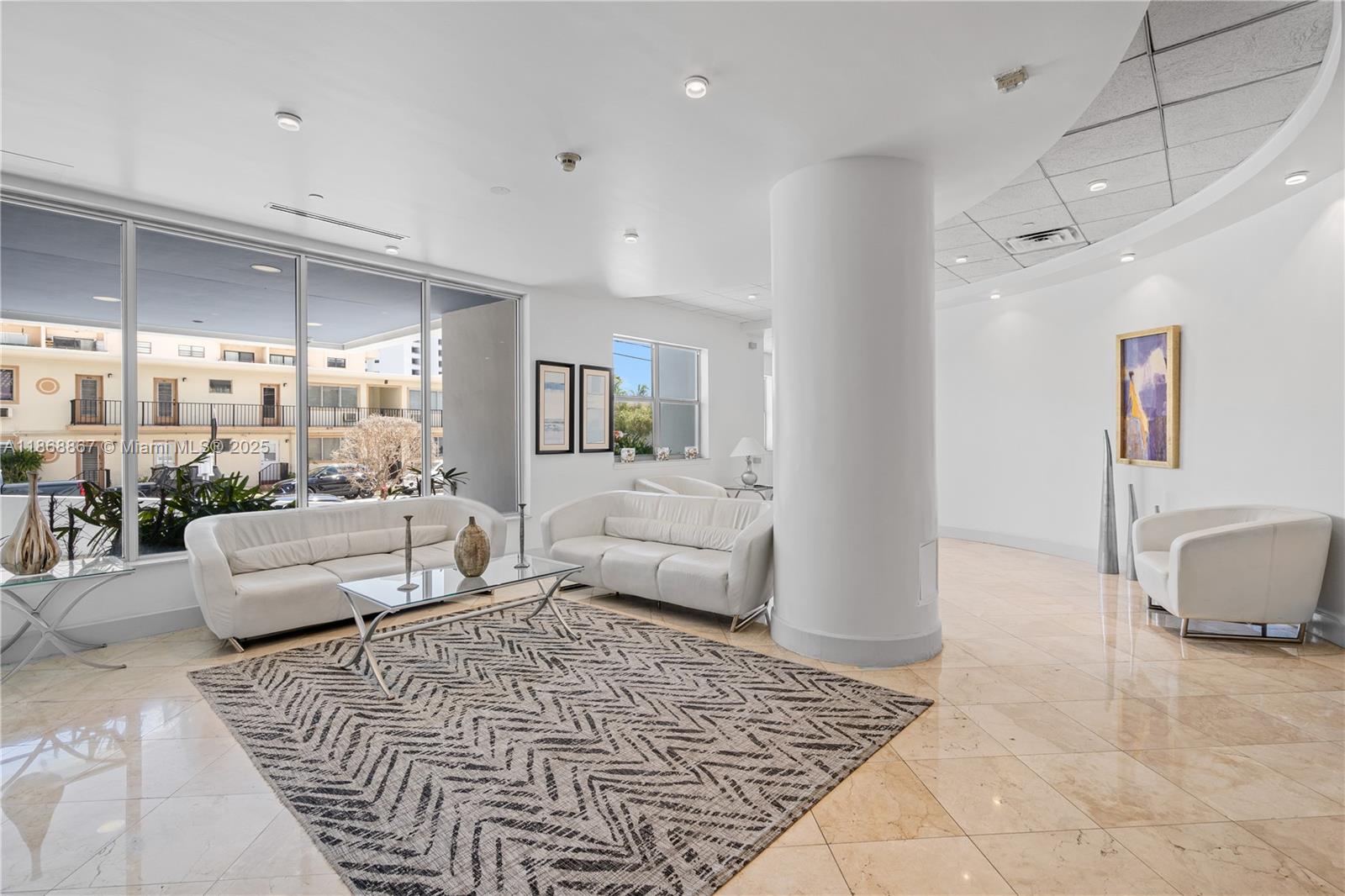 Property photo # 9