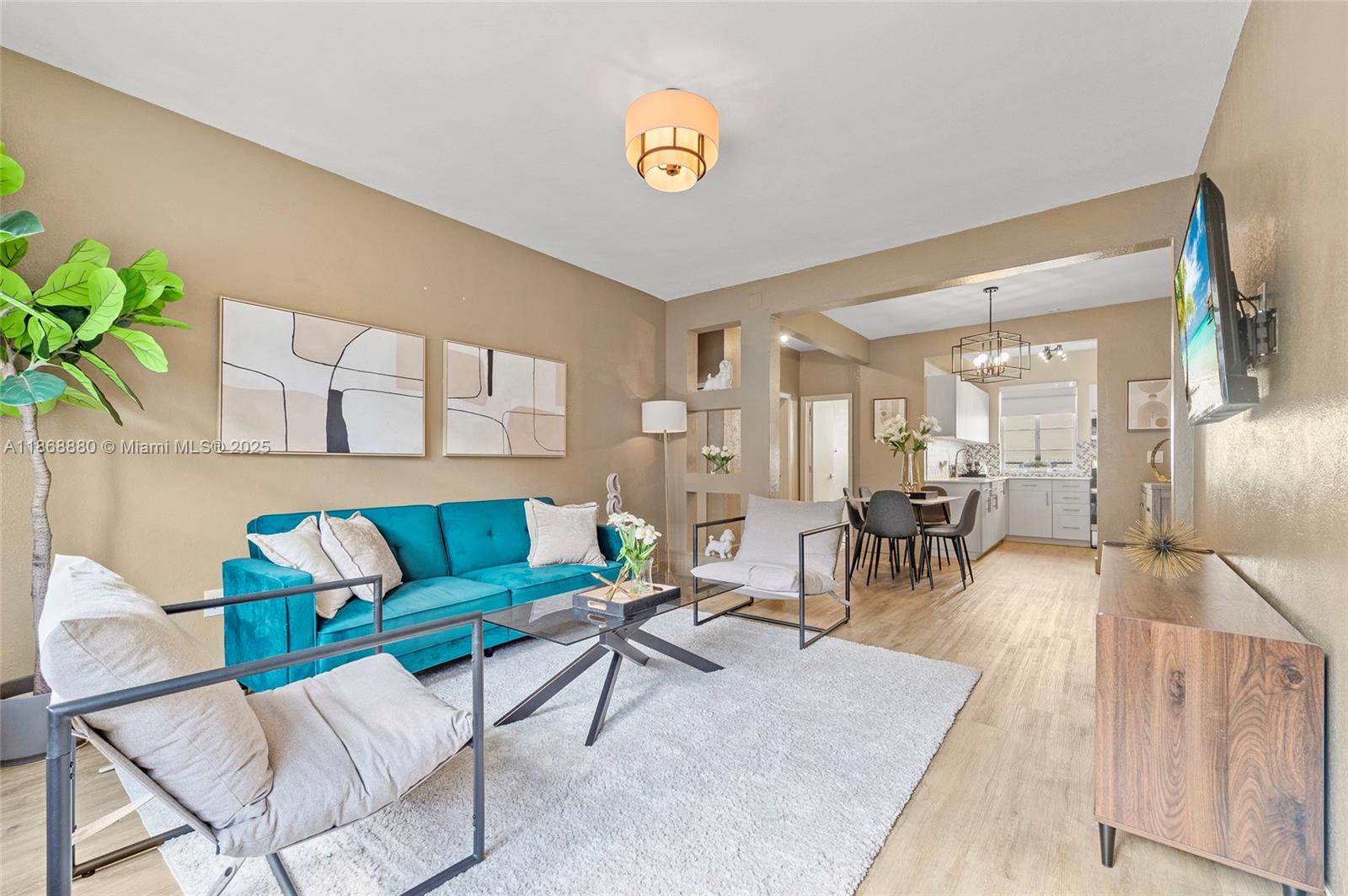 Property photo # 4