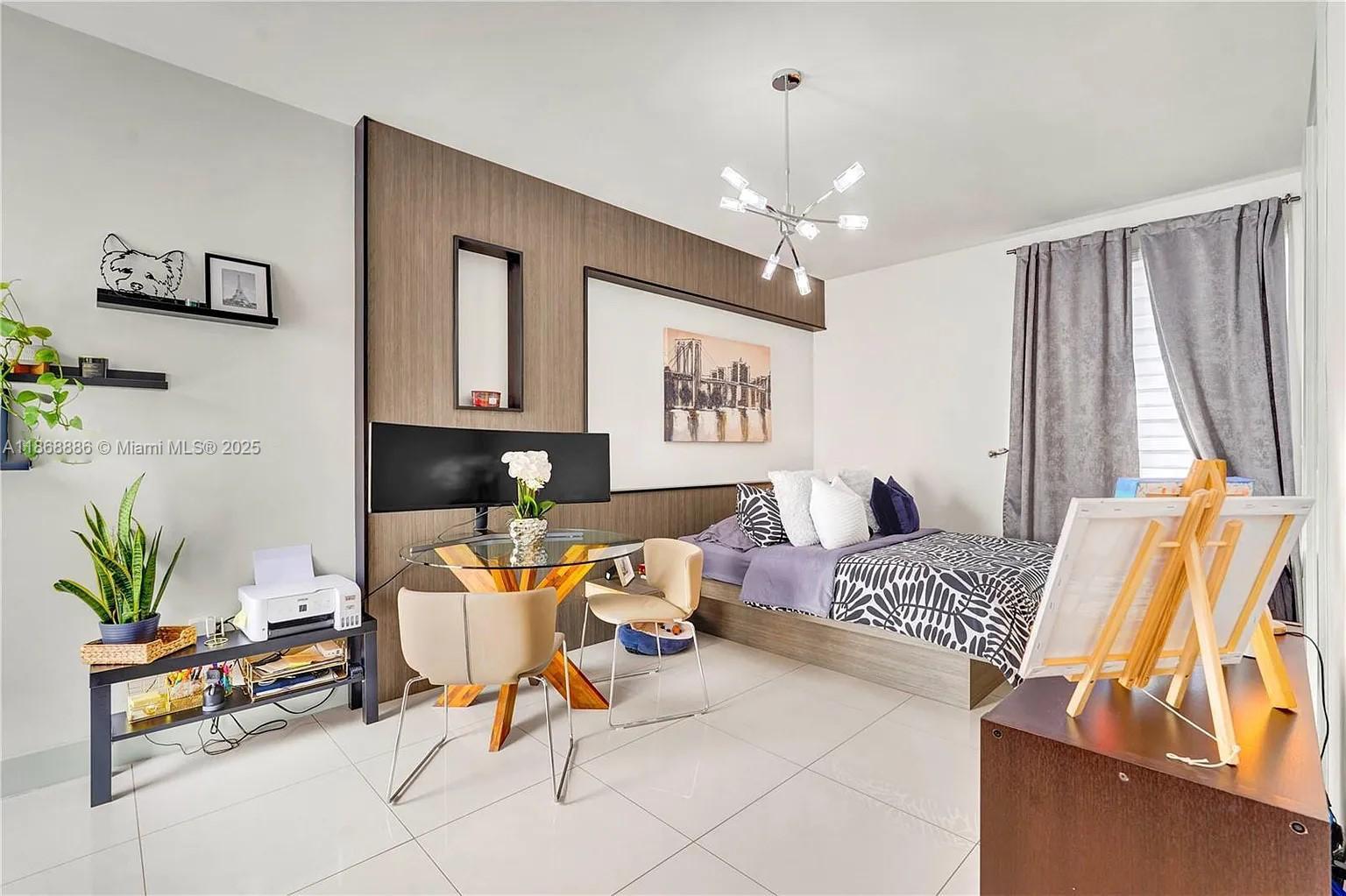 Property photo # 0