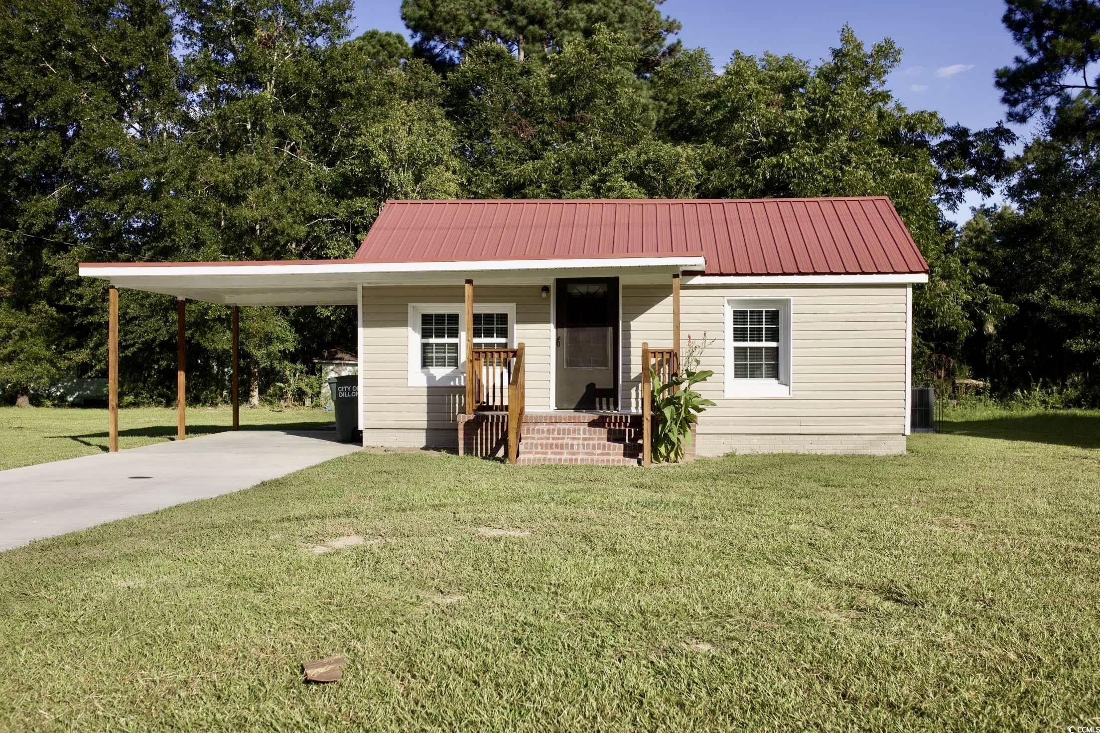 506 N 5th Ave. Dillon, SC 29536