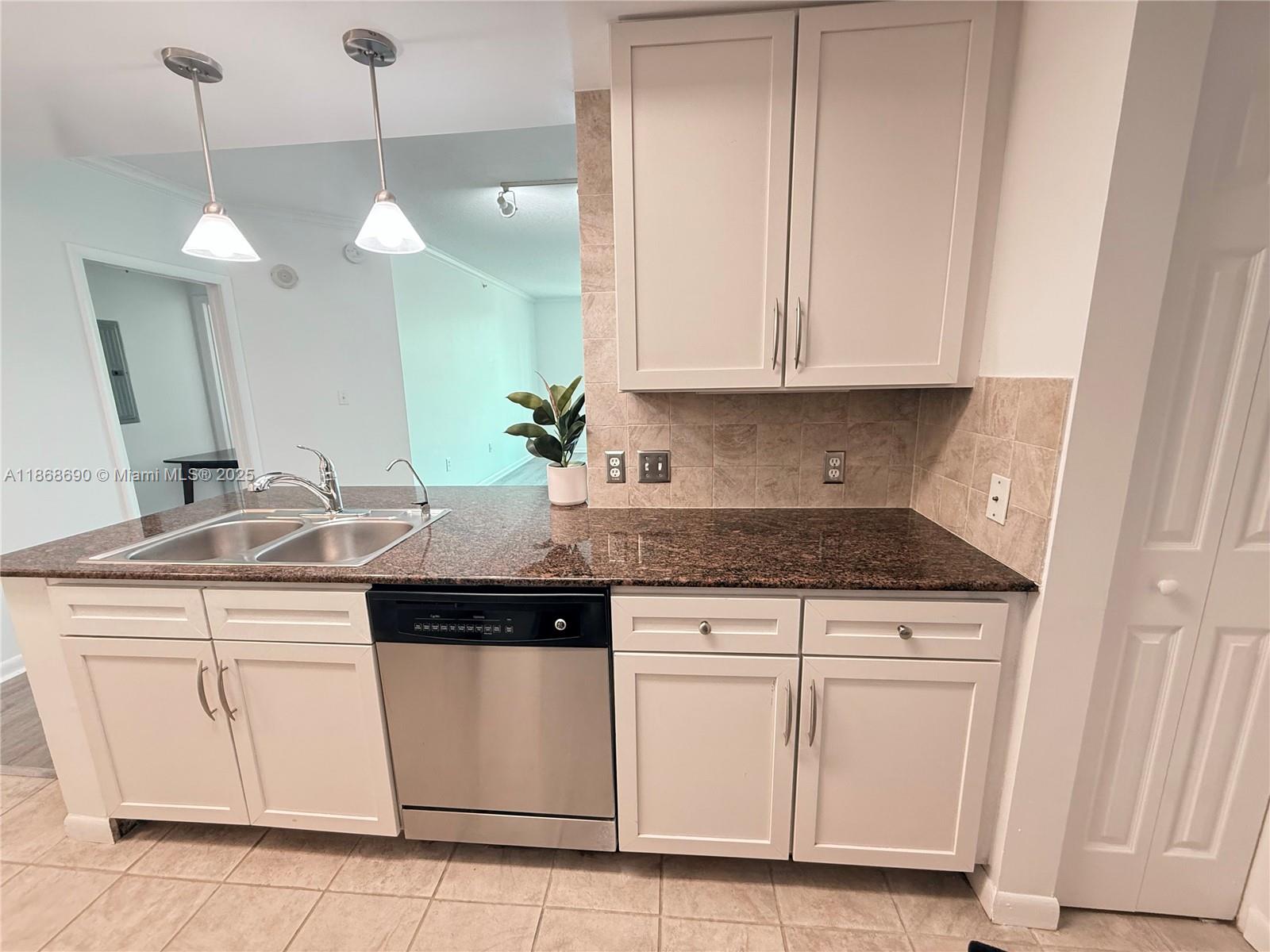 Property photo # 4