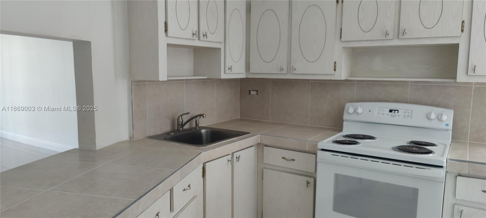 Property photo # 5