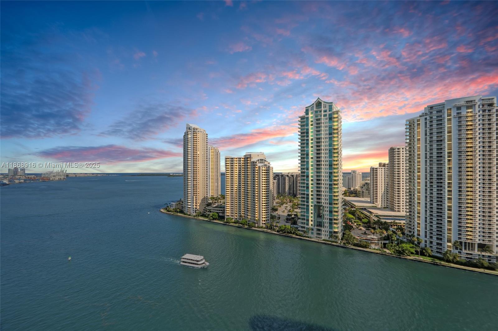 325 S Biscayne Blvd #2515, Miami FL 33131