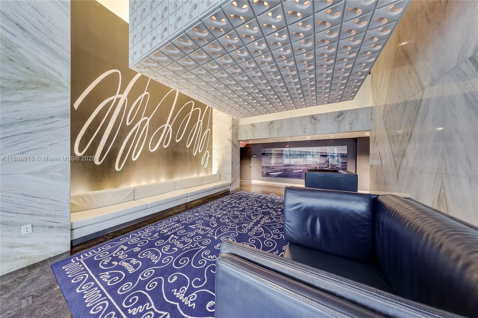325 S Biscayne Blvd #2515, Miami FL 33131