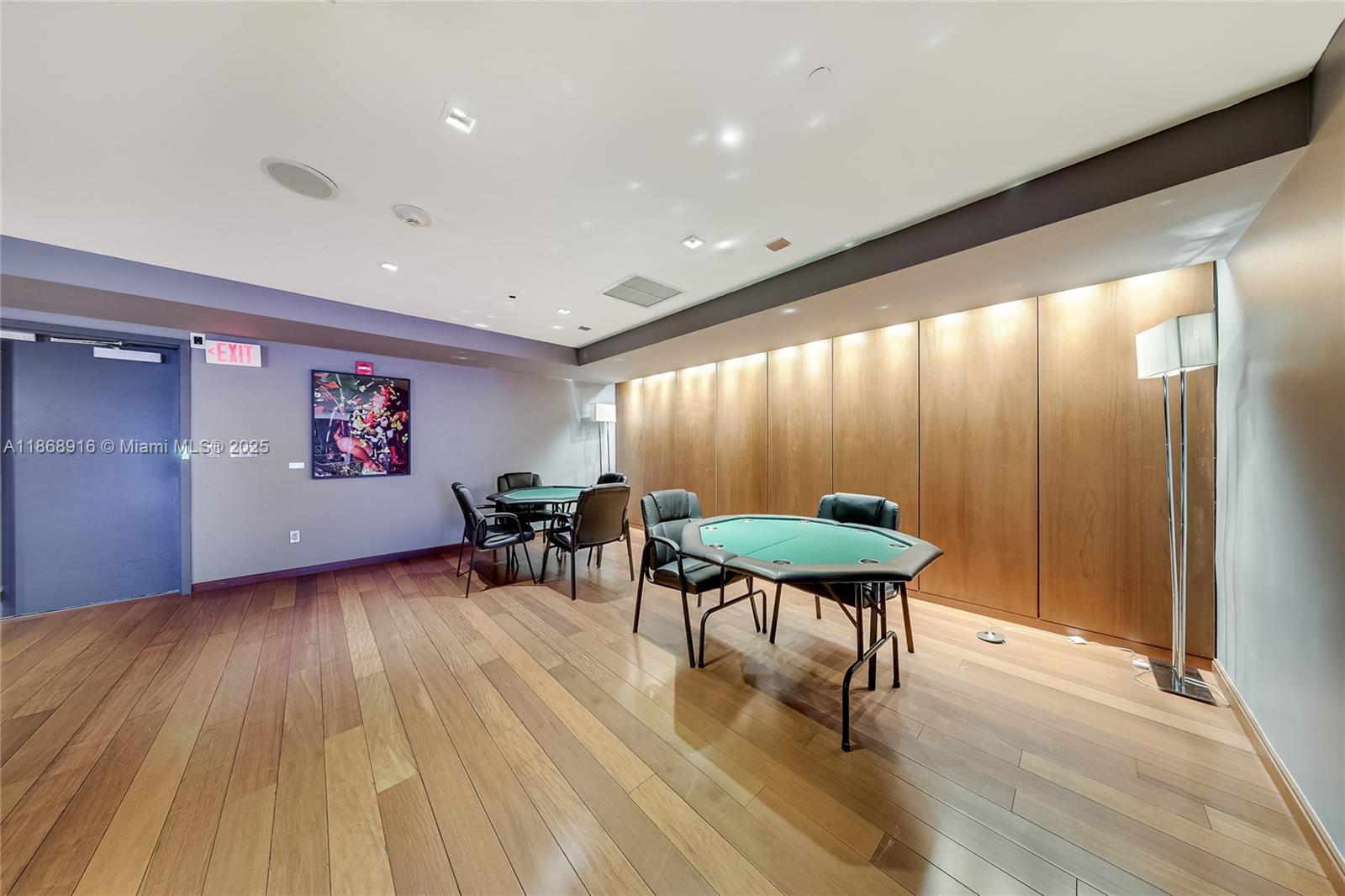 325 S Biscayne Blvd #2515, Miami FL 33131