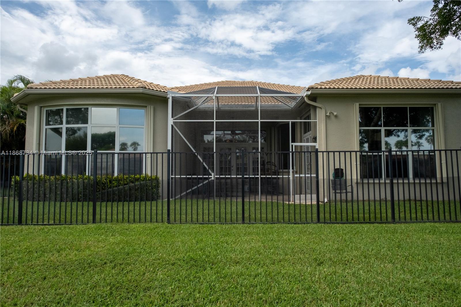 Property photo # 1
