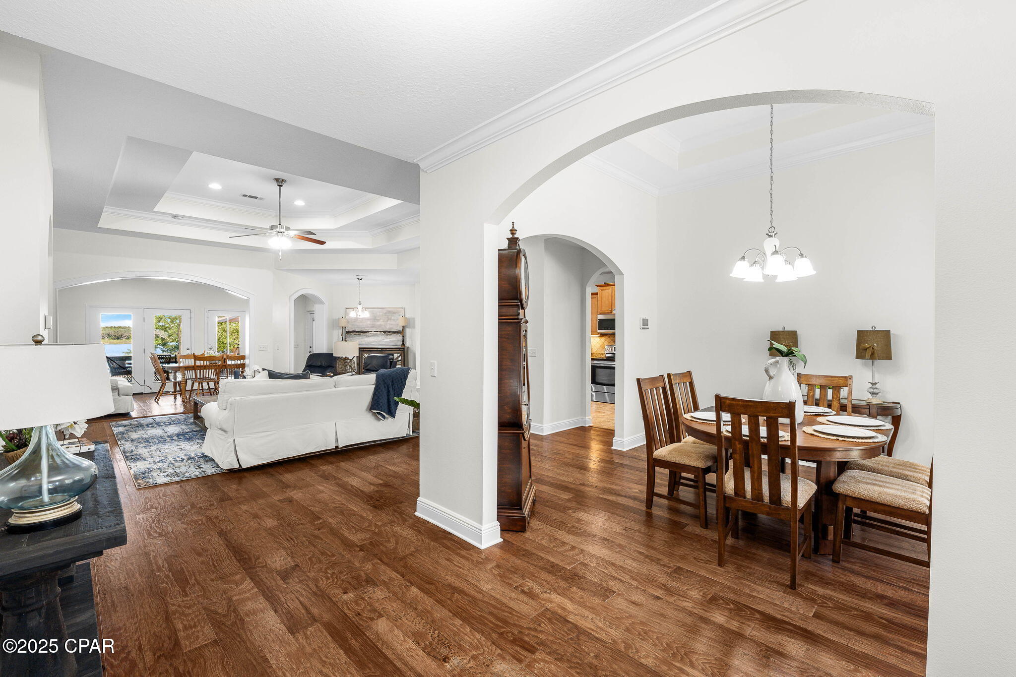 Listing photo id 38 for 169 Lake Merial Boulevard