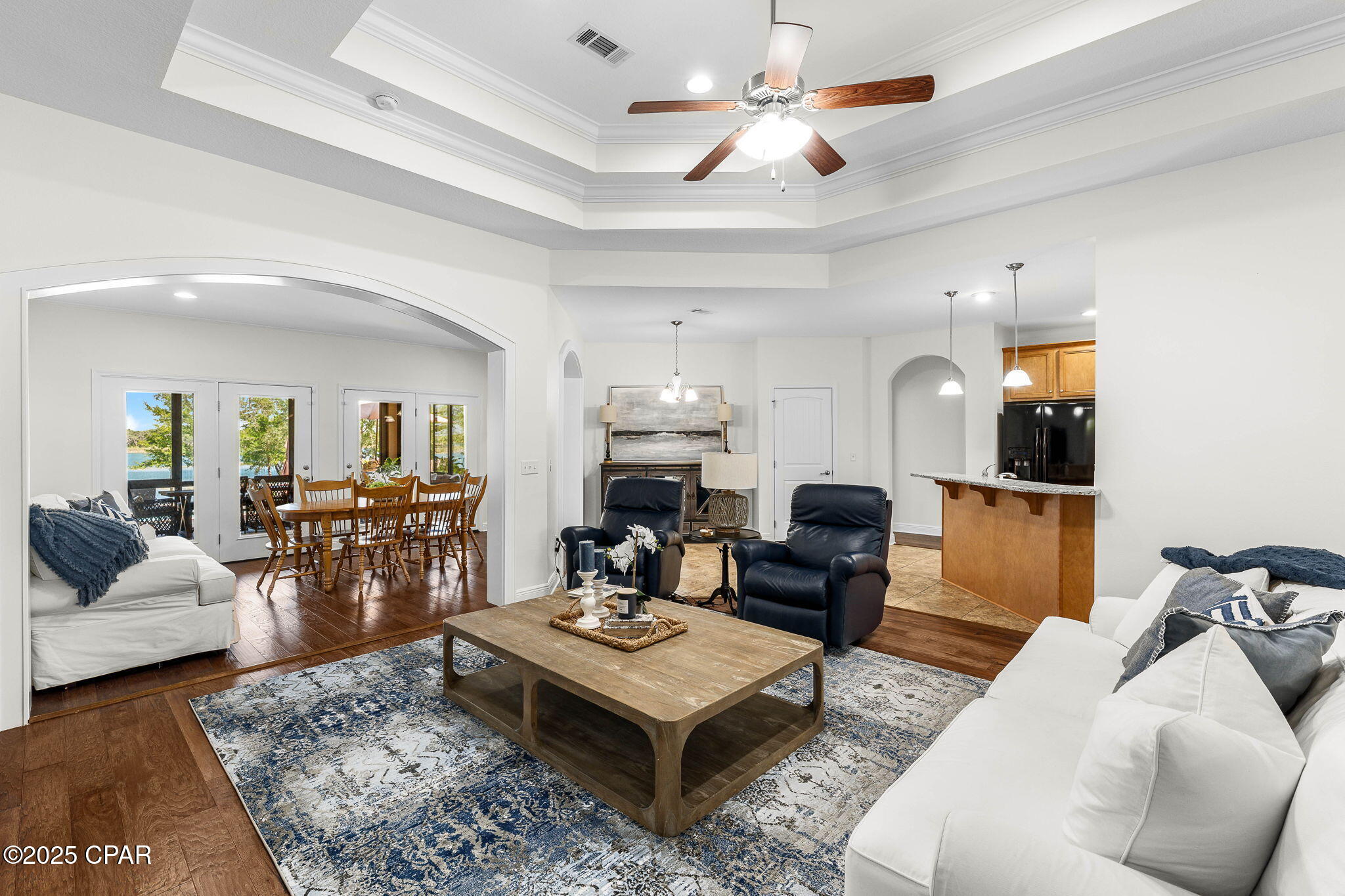 Listing photo id 43 for 169 Lake Merial Boulevard