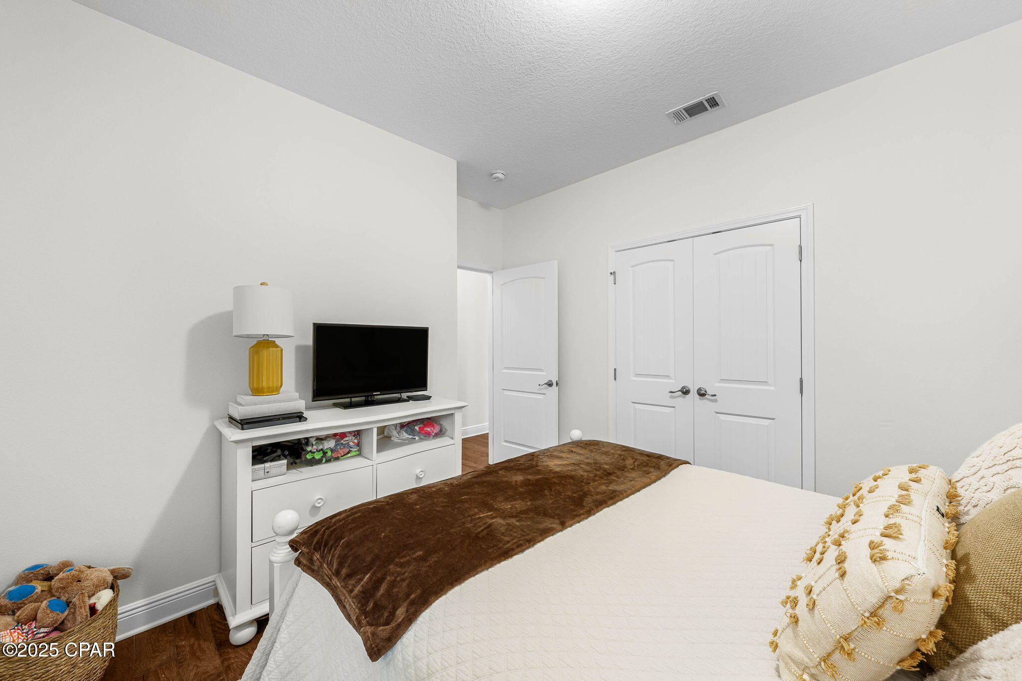 Listing photo id 65 for 169 Lake Merial Boulevard