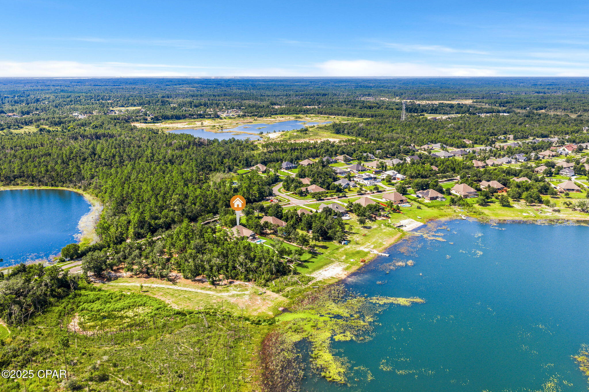 Listing photo id 84 for 169 Lake Merial Boulevard