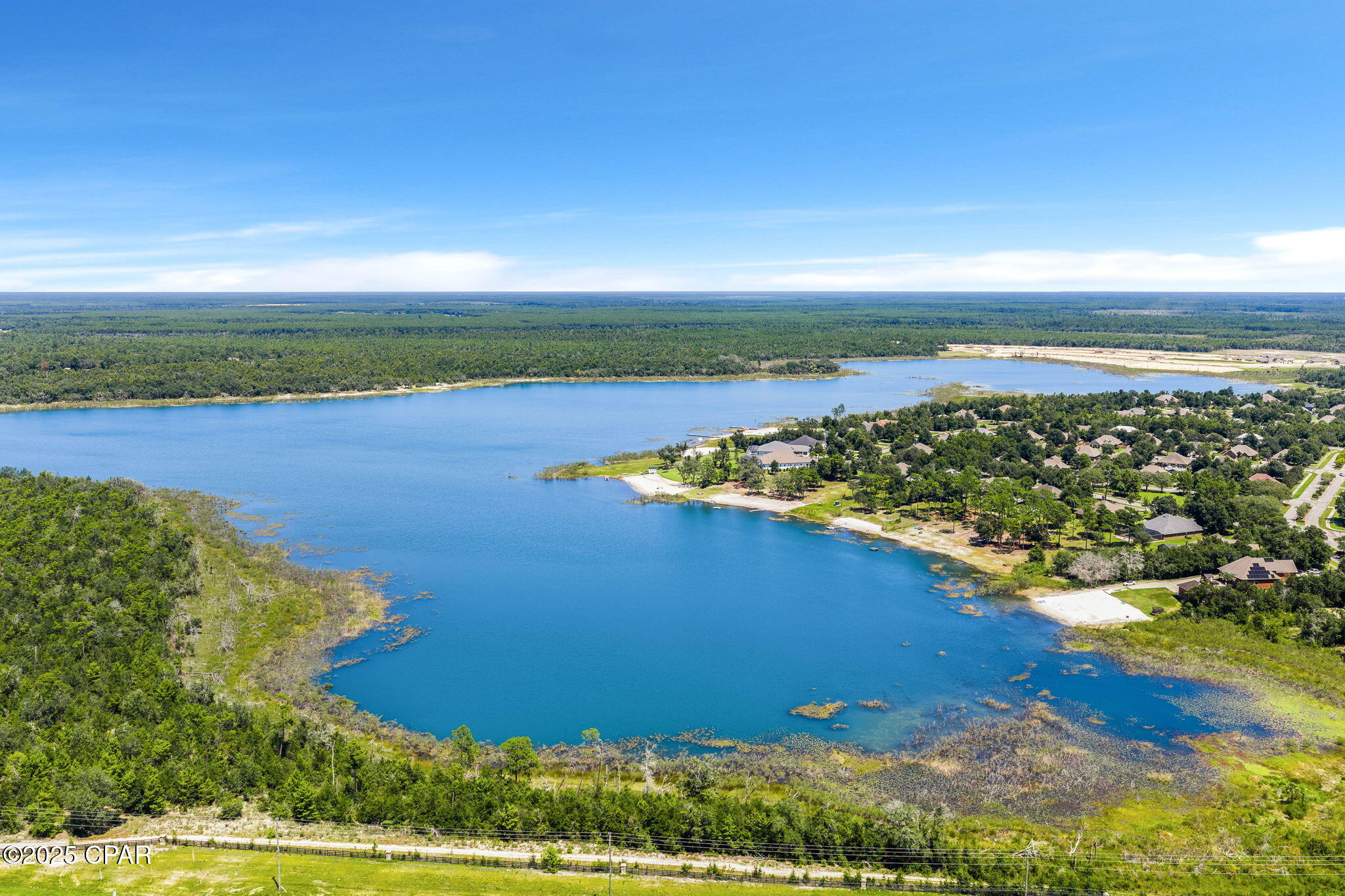 Listing photo id 91 for 169 Lake Merial Boulevard