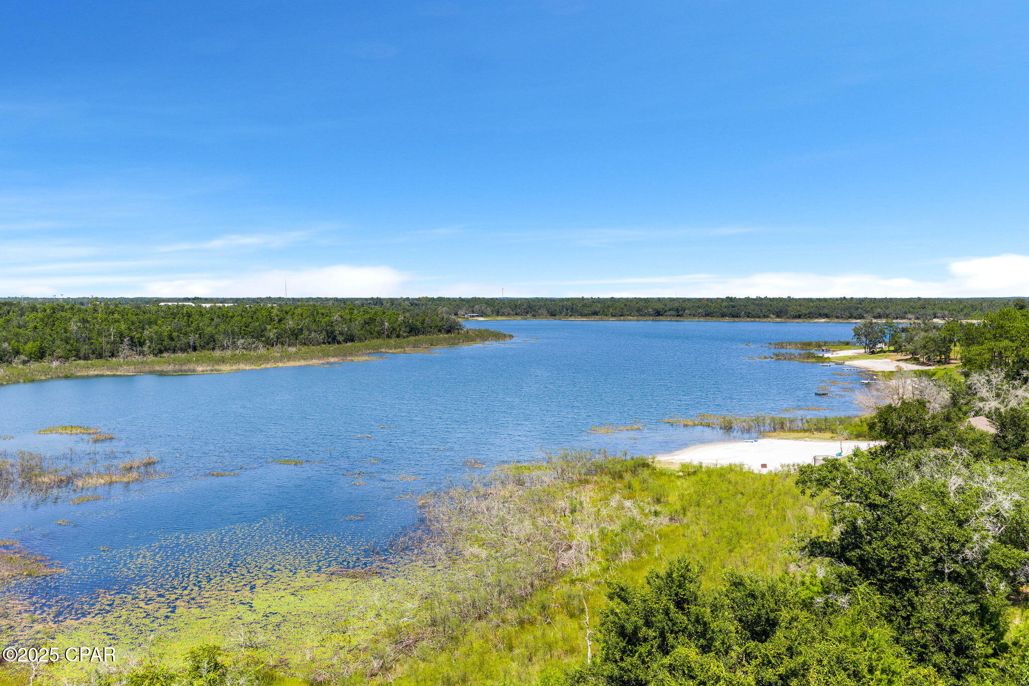 Listing photo id 98 for 169 Lake Merial Boulevard