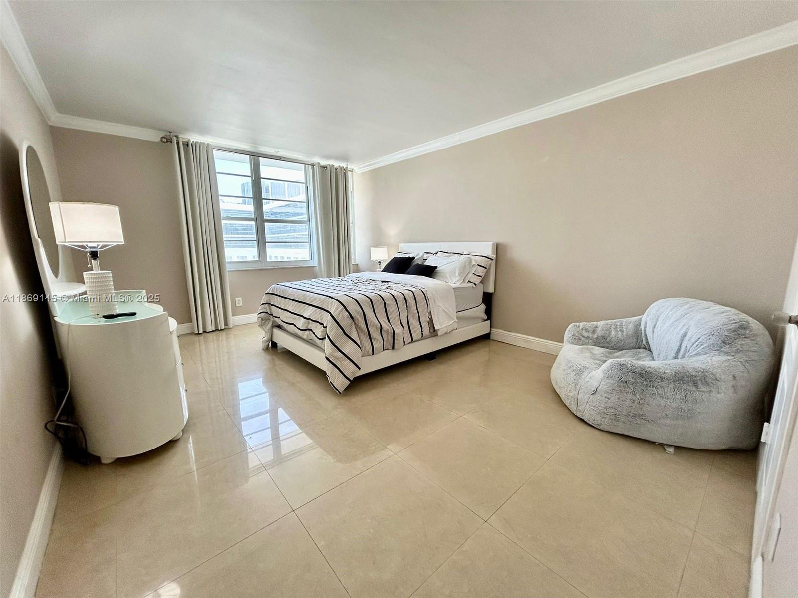 Property photo # 3