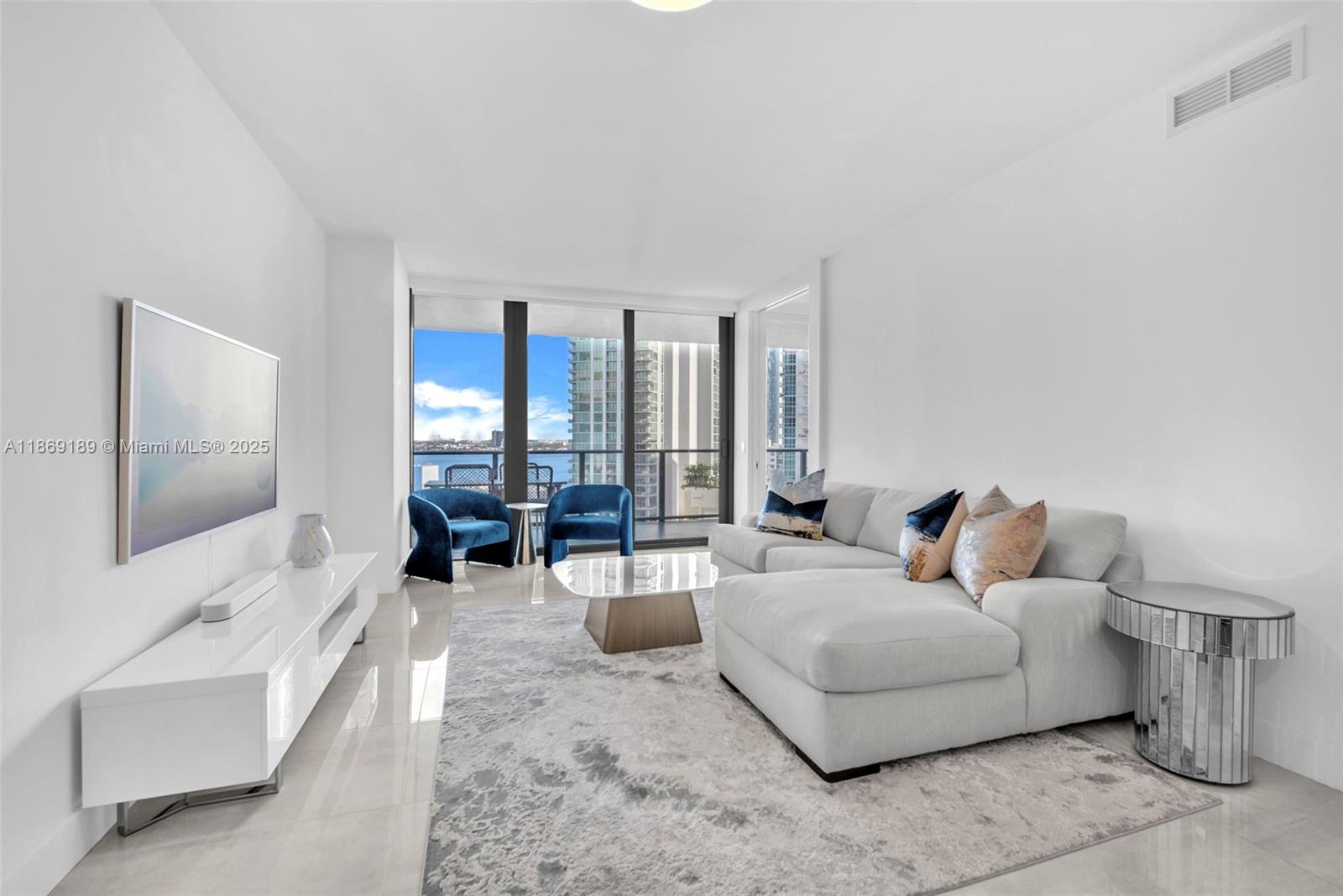 Condo for Rent in Miami, FL