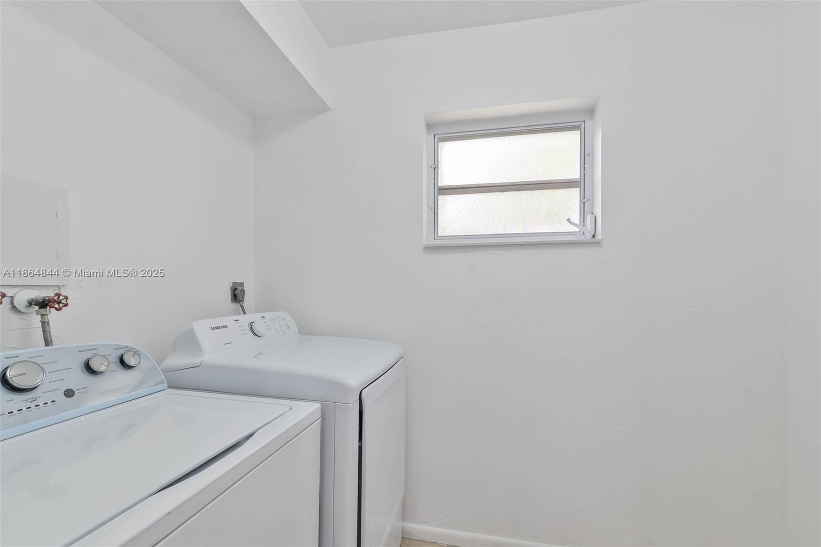 Property photo # 4
