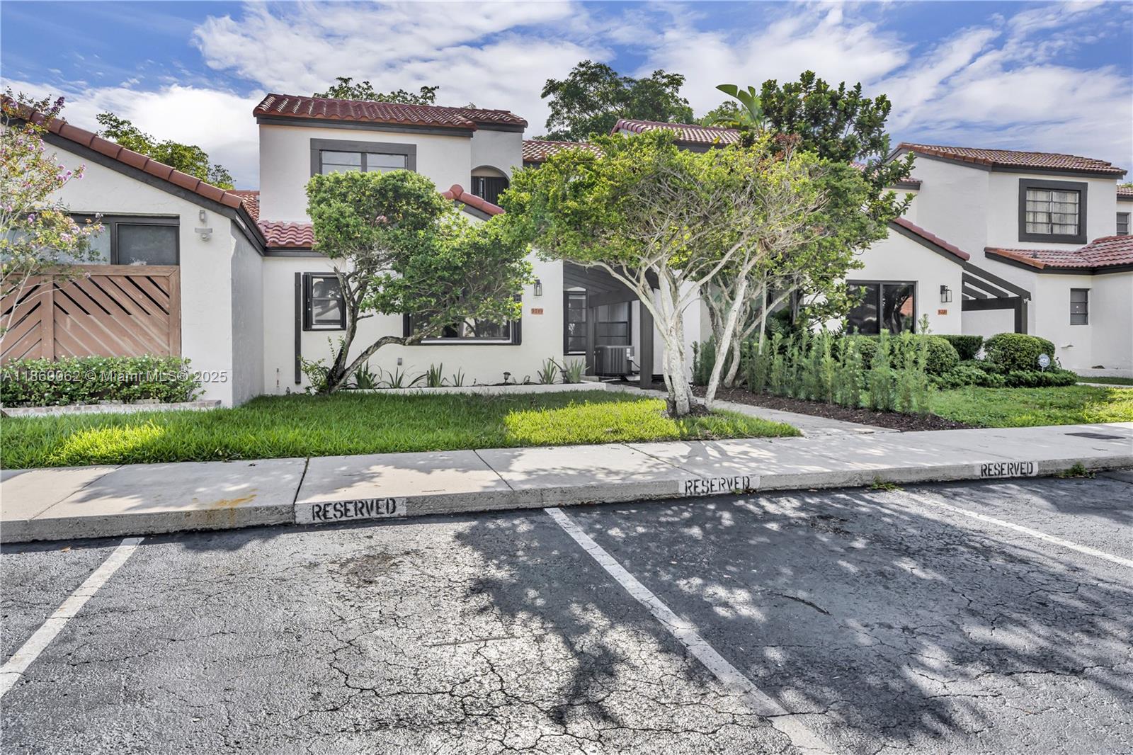 Property photo # 2