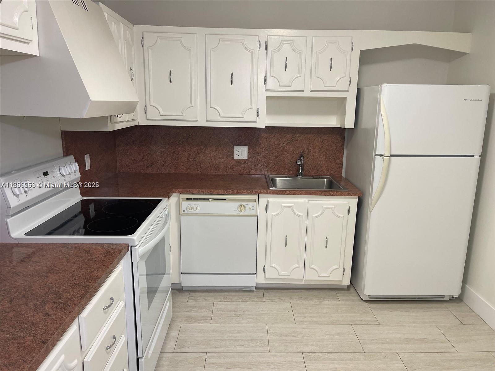 Property photo # 0
