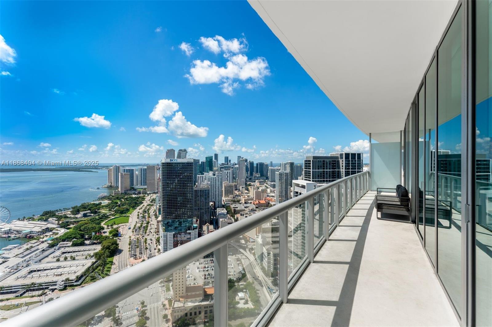 888 Biscayne Blvd #5507/5607, Miami FL 33132