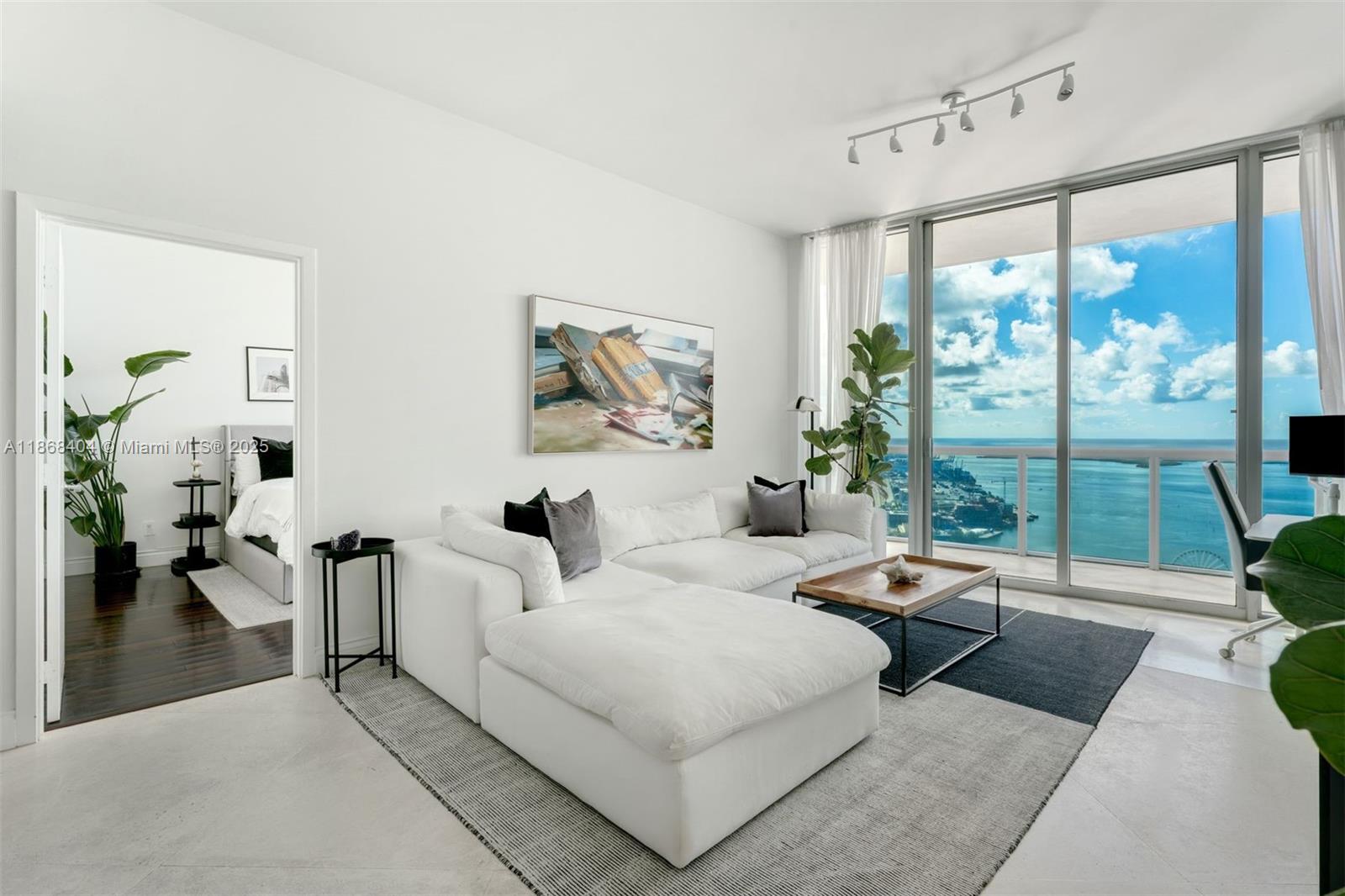 888 Biscayne Blvd #5507/5607, Miami FL 33132