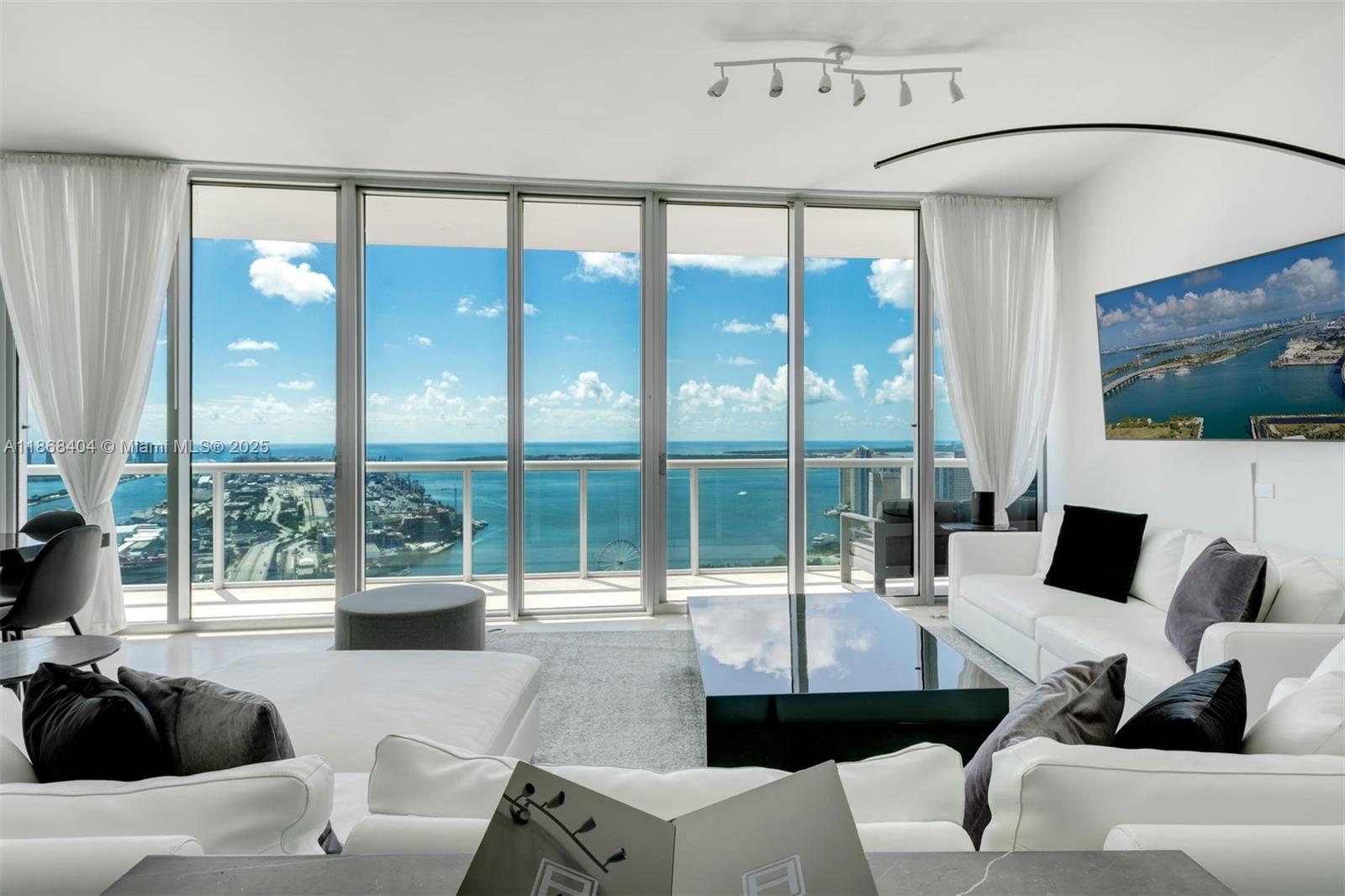 888 Biscayne Blvd #5507/5607, Miami FL 33132