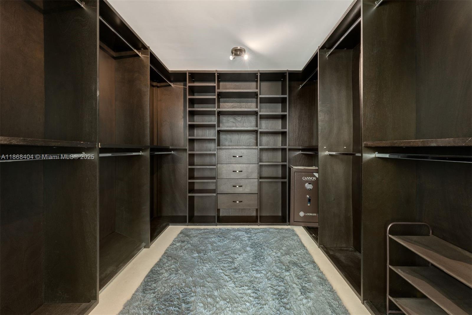 888 Biscayne Blvd #5507/5607, Miami FL 33132