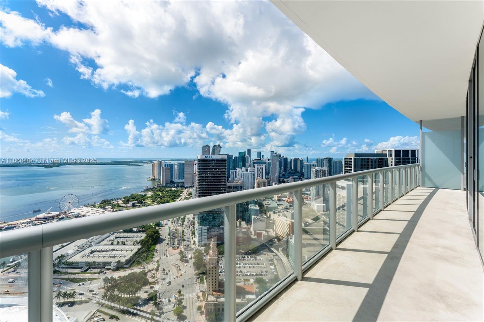 888 Biscayne Blvd #5507/5607, Miami FL 33132