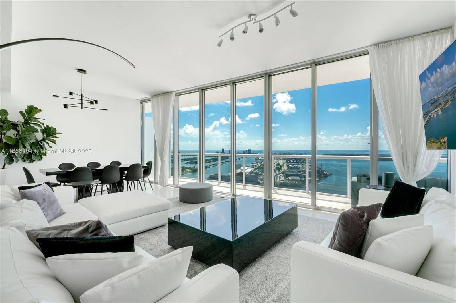 888 Biscayne Blvd #5507/5607, Miami FL 33132