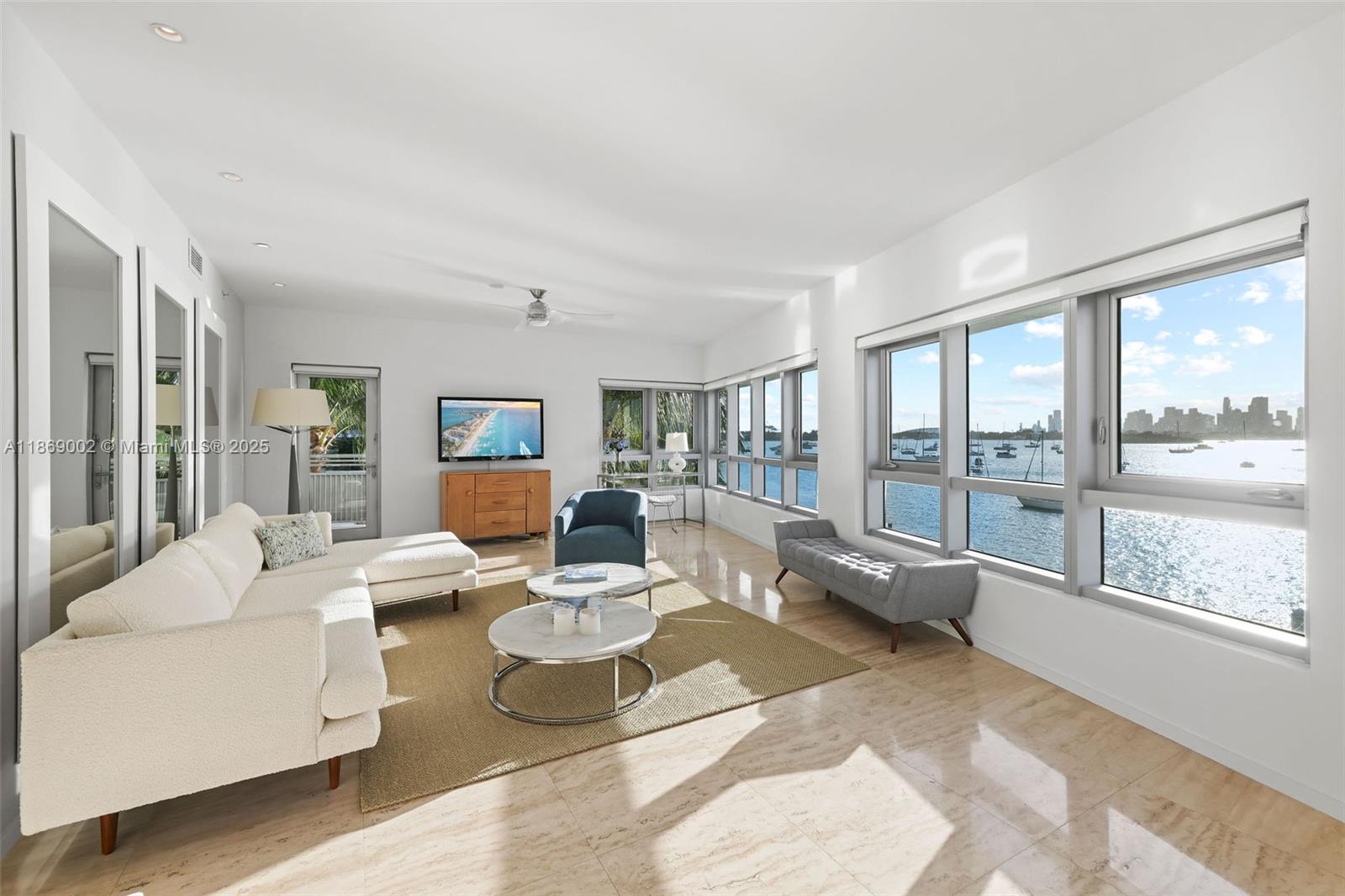 Property photo # 0