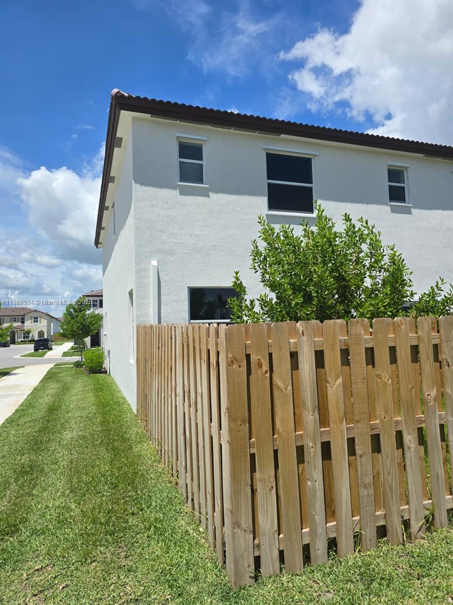 Property photo # 3