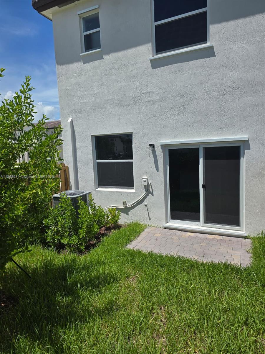 Property photo # 9