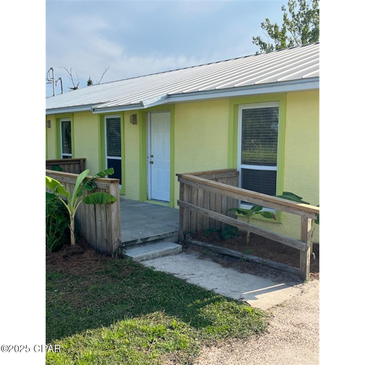 Image 1 For 3039 Headland Avenue