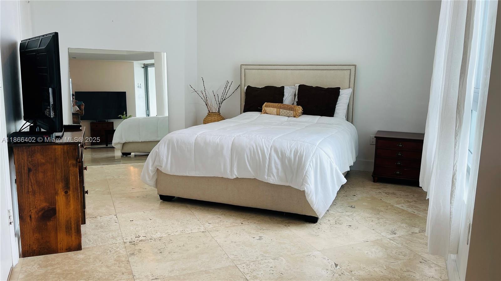 Property photo # 3