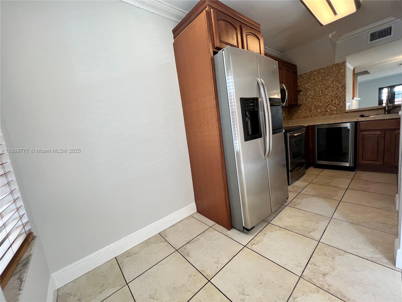 Property photo # 4