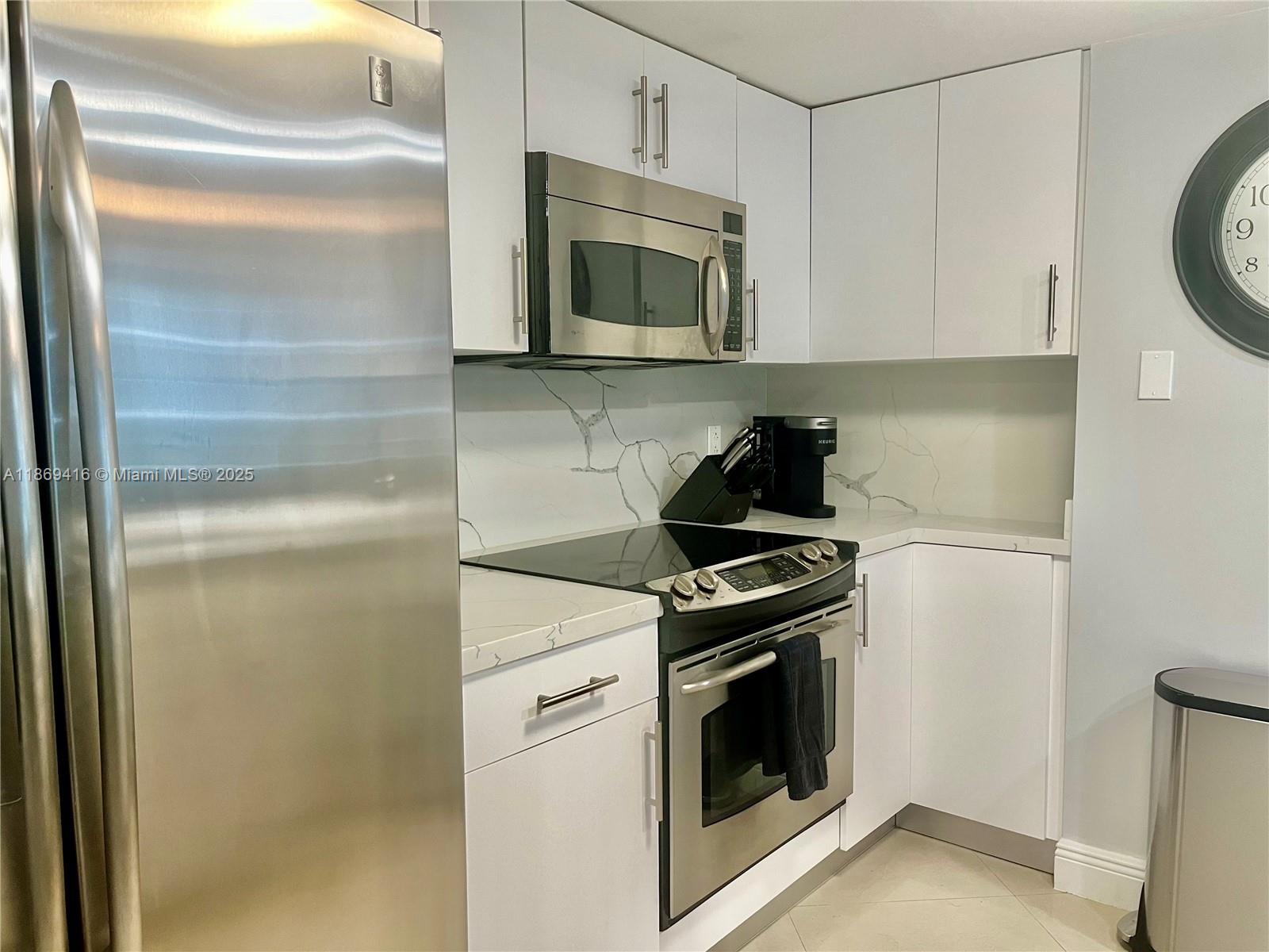 1800 N Bayshore Dr #814, Miami FL 33132