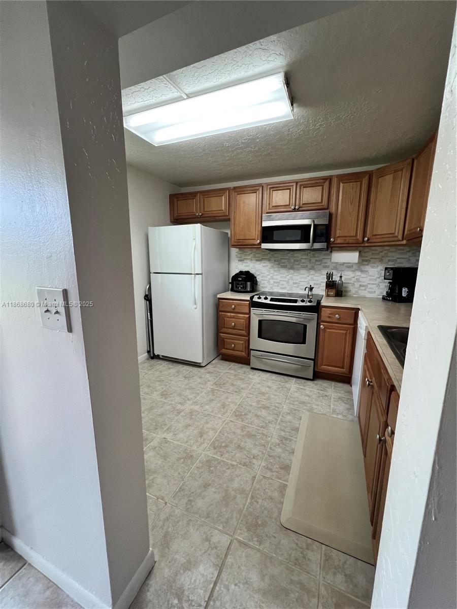 Property photo # 8
