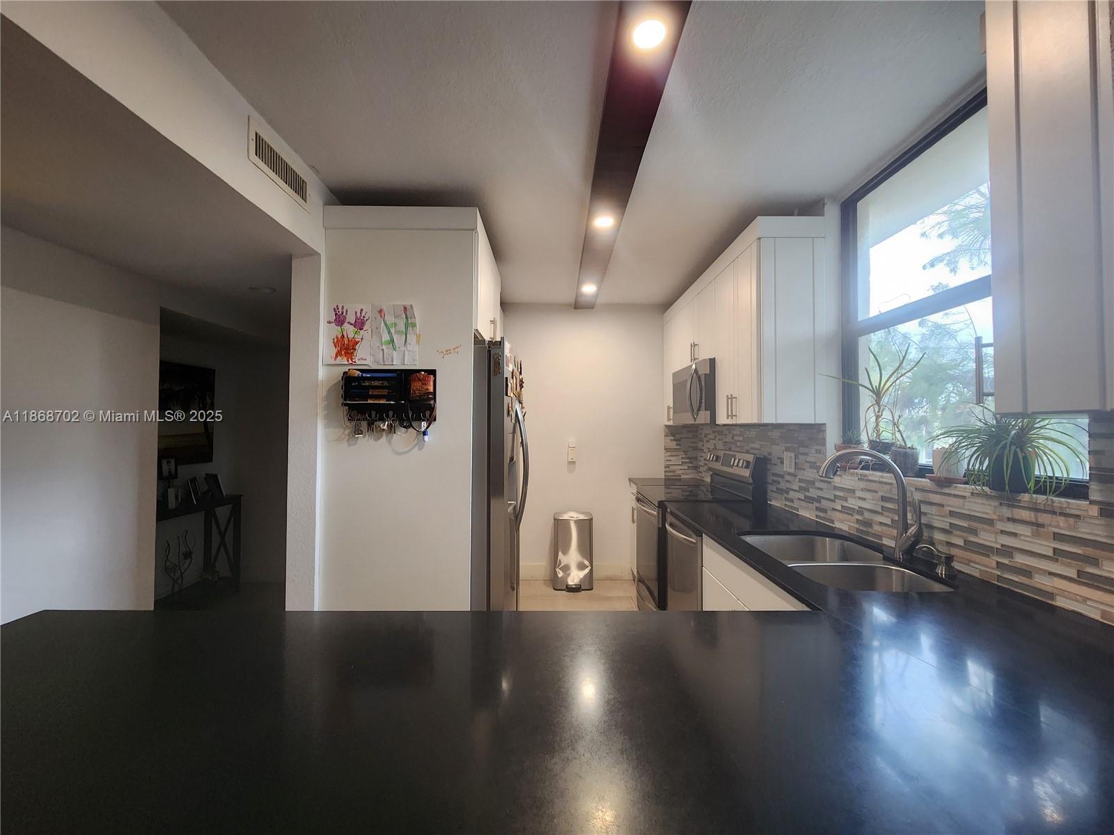 Property photo # 8