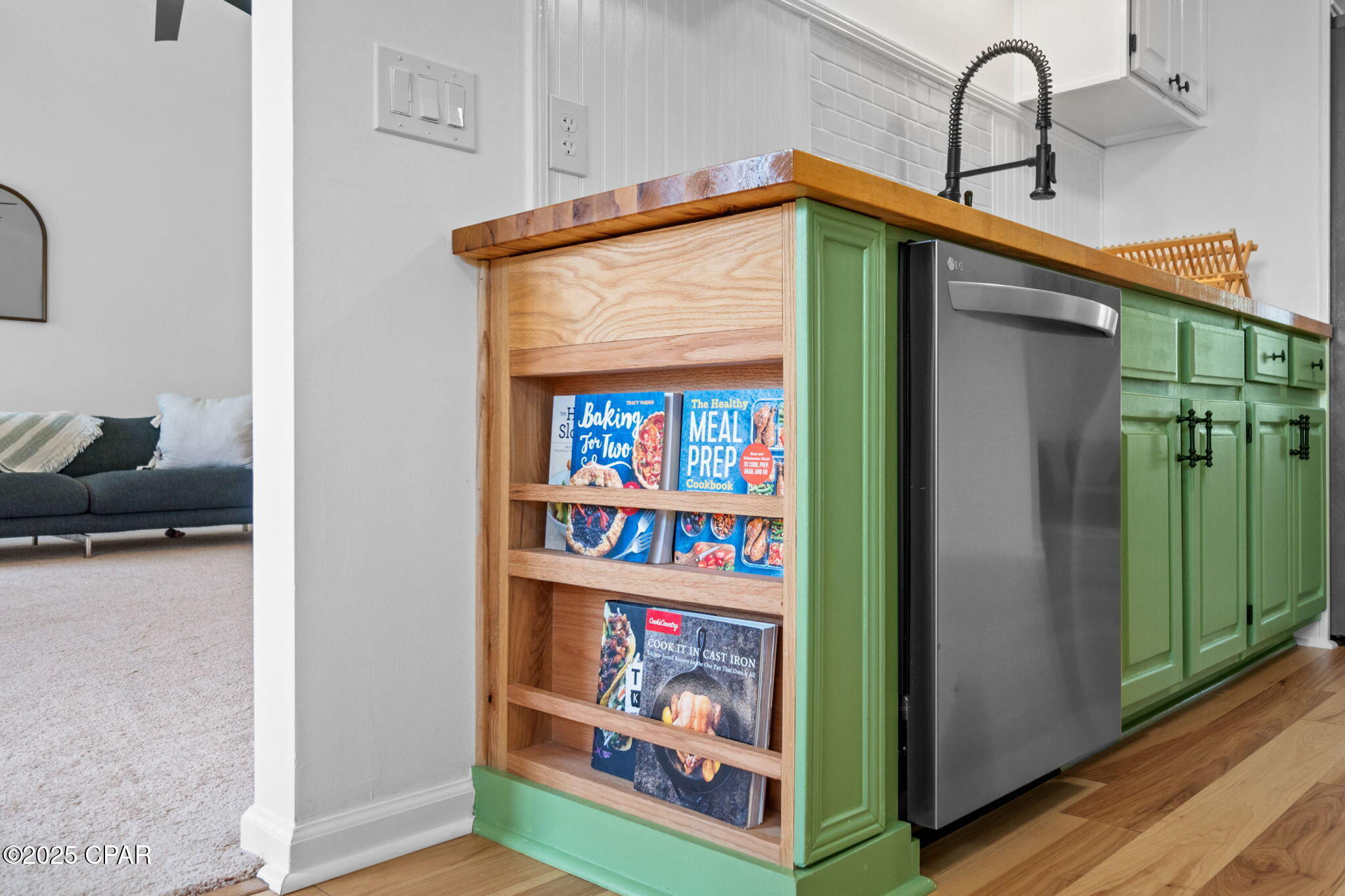 Image 14 For 4229 Northshore Road